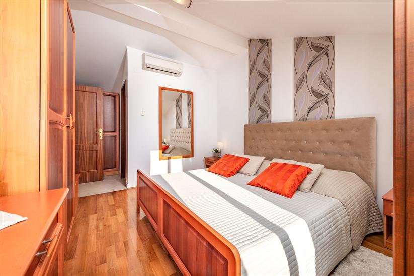 House K1, for 6 persons