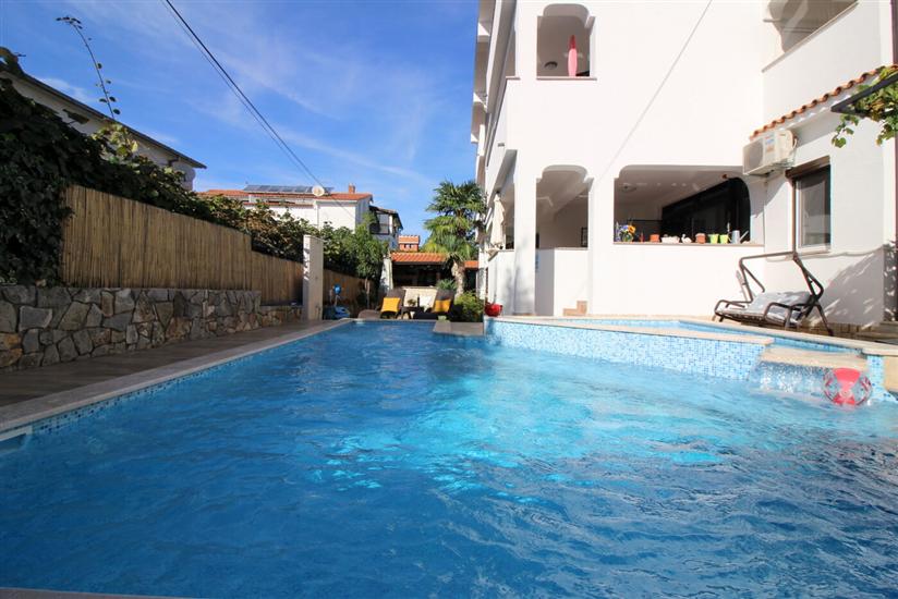 Apartmaj Residence Lili 2 s bazenom