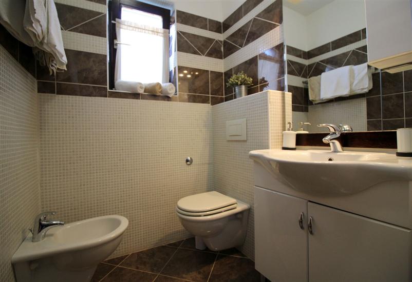 Apartman A1, na 5 osebe