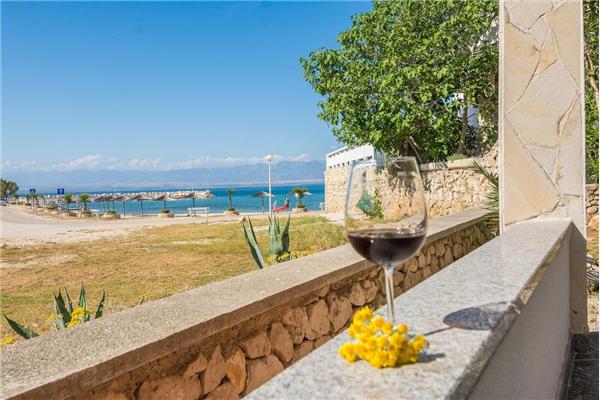 Apartment A2, for 4 persons