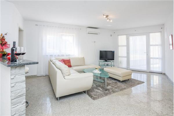 Apartment A2, for 4 persons