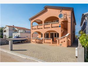 Apartment North Dalmatian islands,BookHrskanovicFrom 142 €
