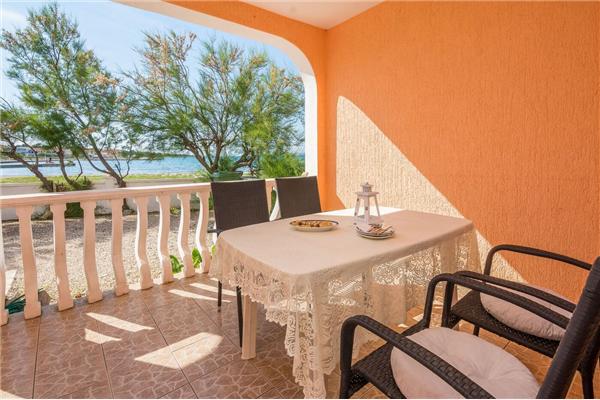 Apartment A1, for 4 persons