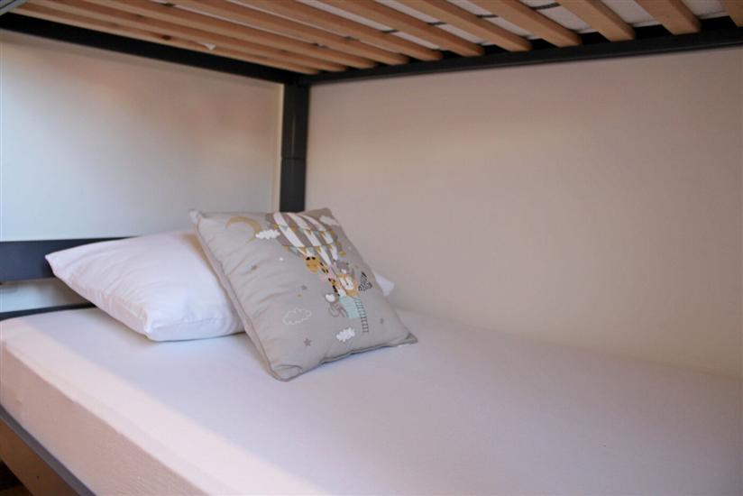 House K1, for 12 persons