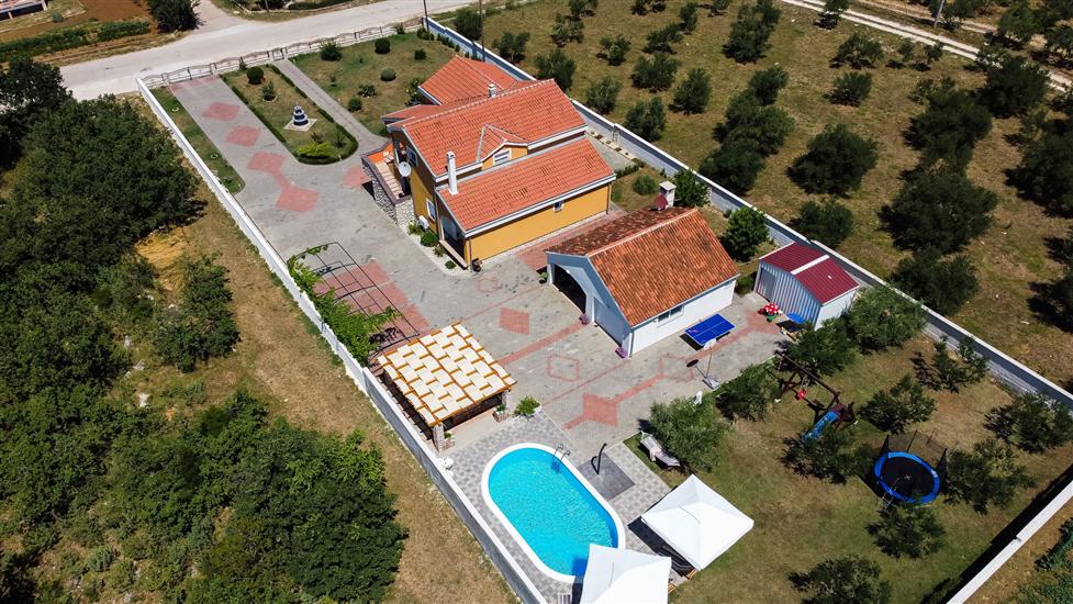 House Leonardo