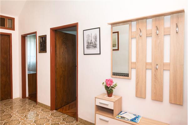 Apartment A2, for 6 persons