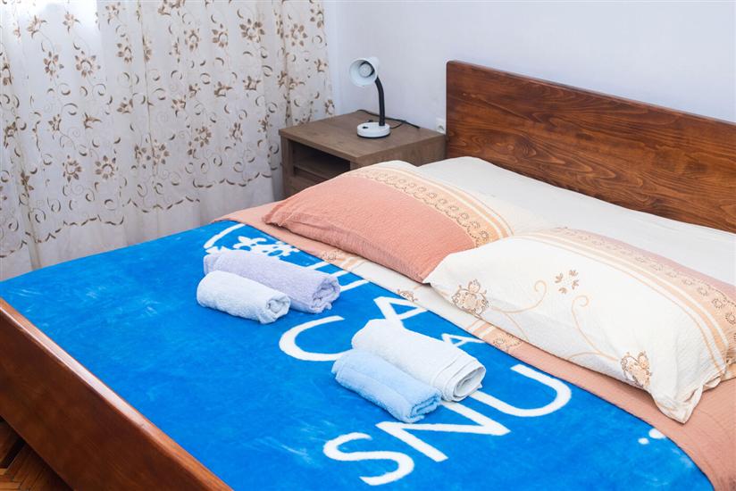 Apartment A2, for 6 persons