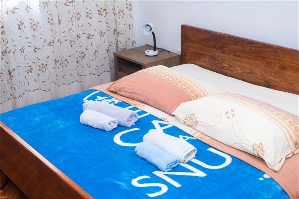 Apartment A2, for 6 persons