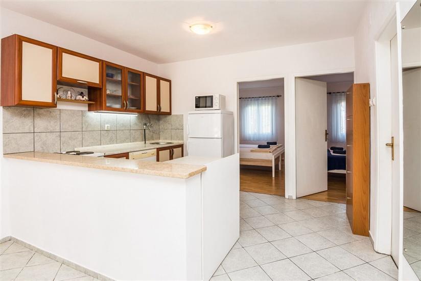 Apartment A1, for 6 persons