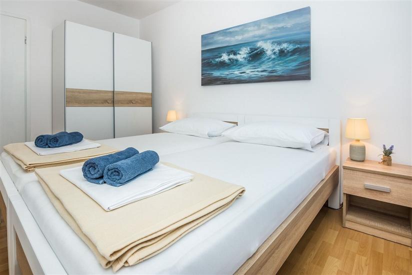 Apartment A1, for 6 persons