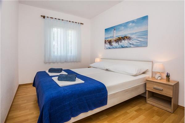 Apartment A1, for 6 persons