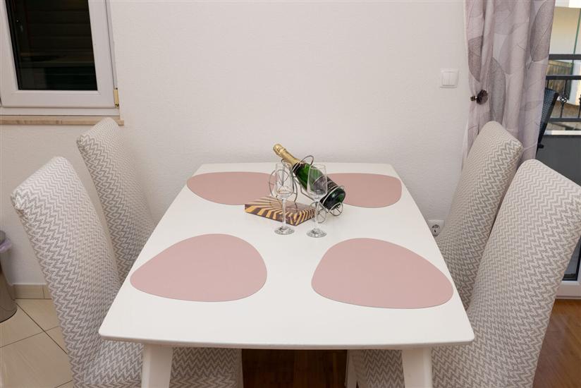 Apartment A1, for 4 persons