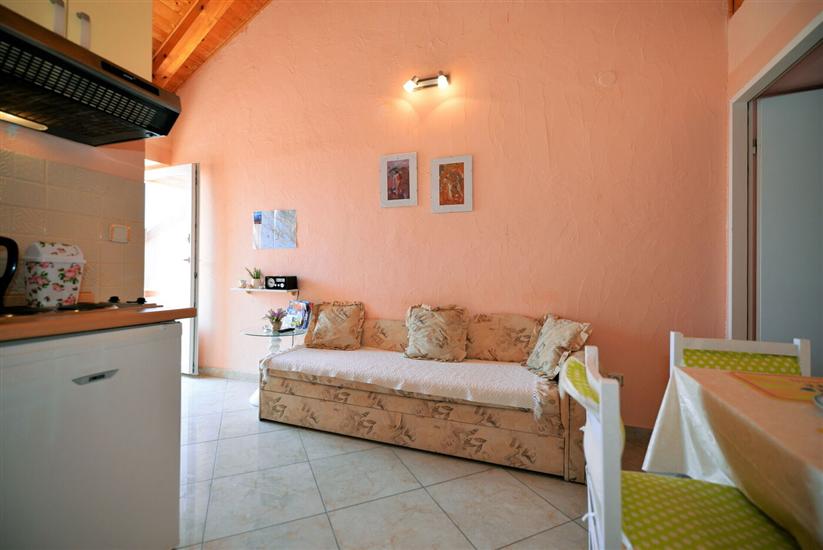 Apartment A1, for 3 persons