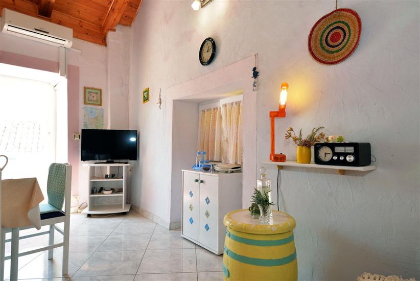 Apartment A2, for 3 persons