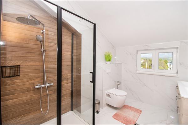 House K1, for 9 persons