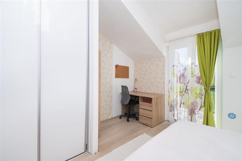 House K1, for 9 persons