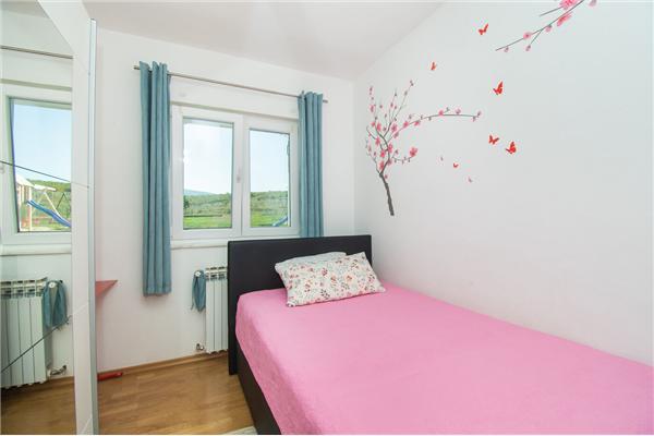 House K1, for 9 persons