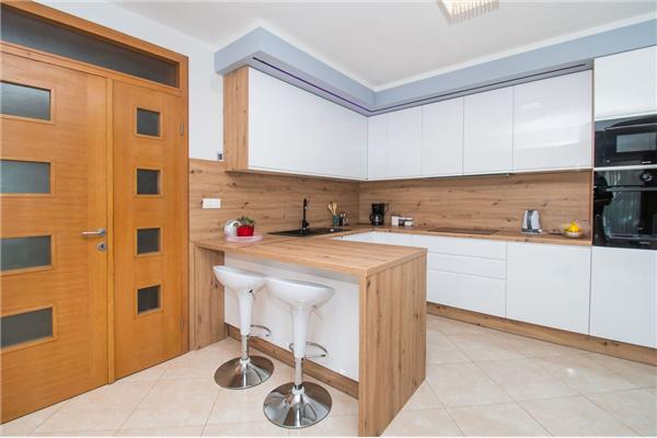 House K1, for 9 persons