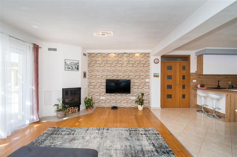 House K1, for 9 persons