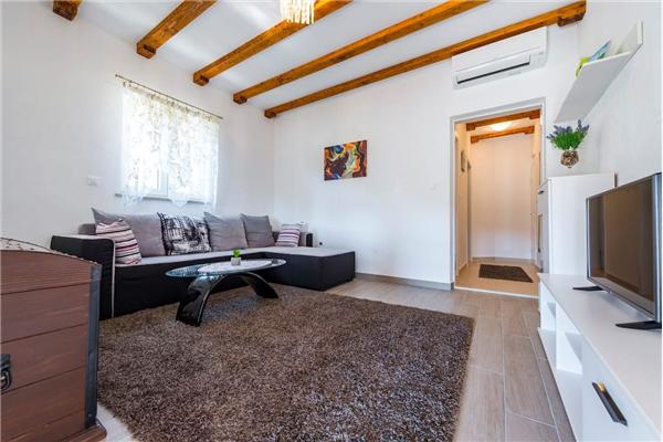 House K1, for 8 persons