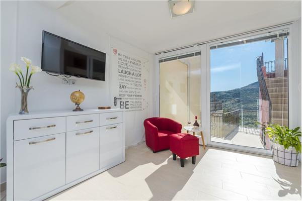 House K1, for 8 persons