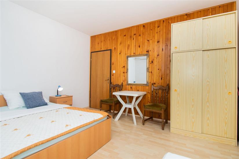 Apartment A1, for 3 persons