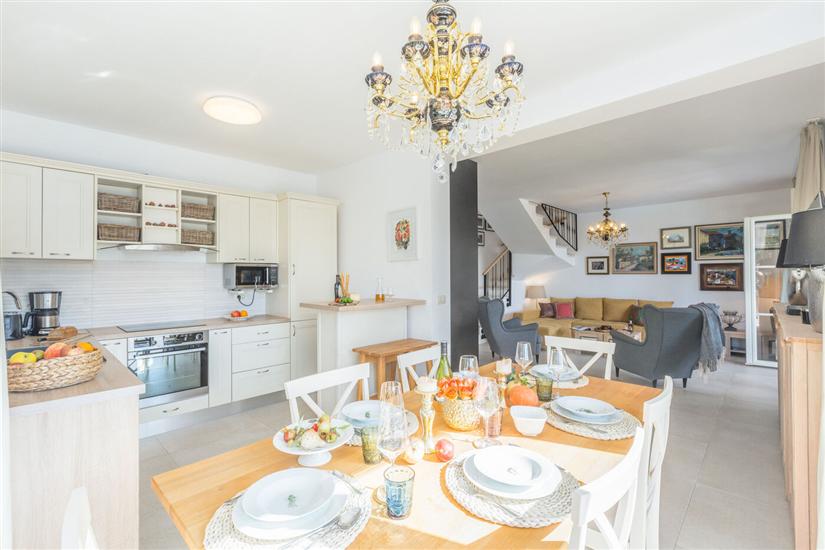 Hiša K1, na 6 osebe