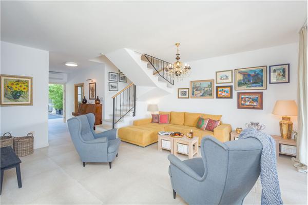 Hiša K1, na 6 osebe