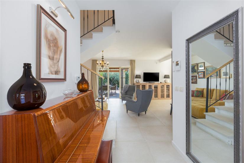 Hiša K1, na 6 osebe