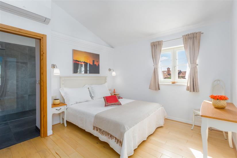 Hiša K1, na 6 osebe