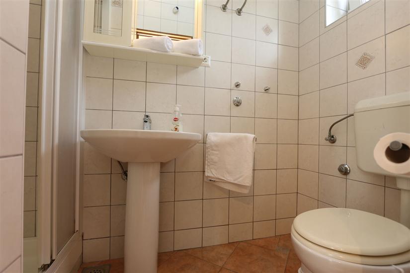 Apartman A2, na 6 osebe