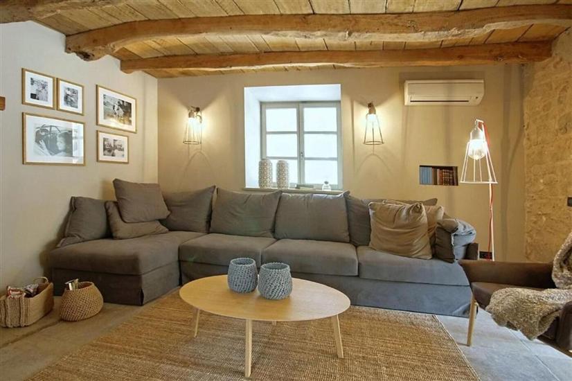 House K1, for 10 persons