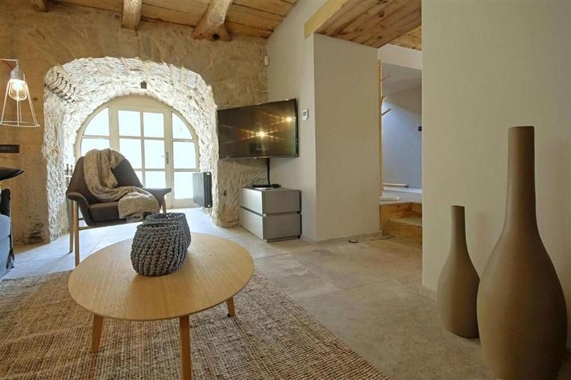 House K1, for 10 persons