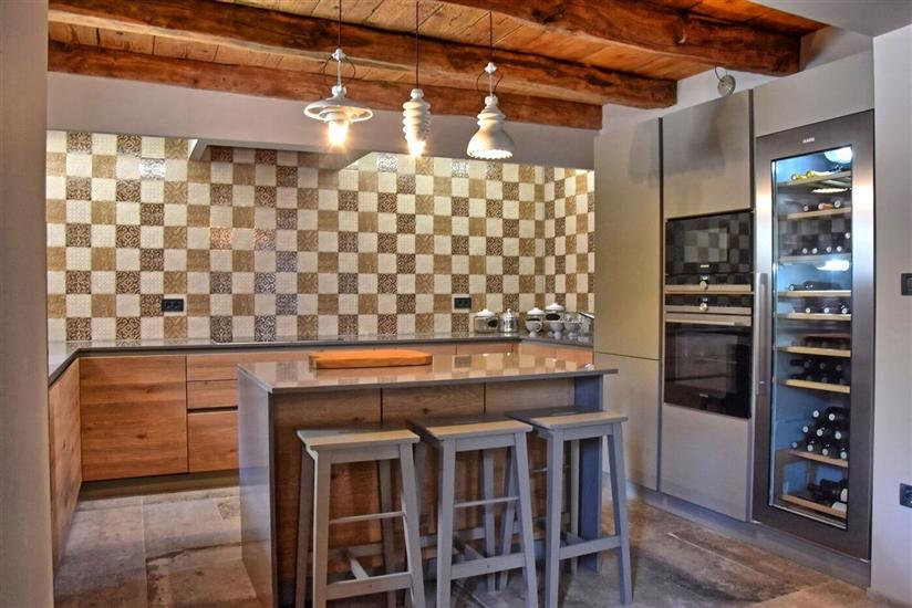 House K1, for 10 persons