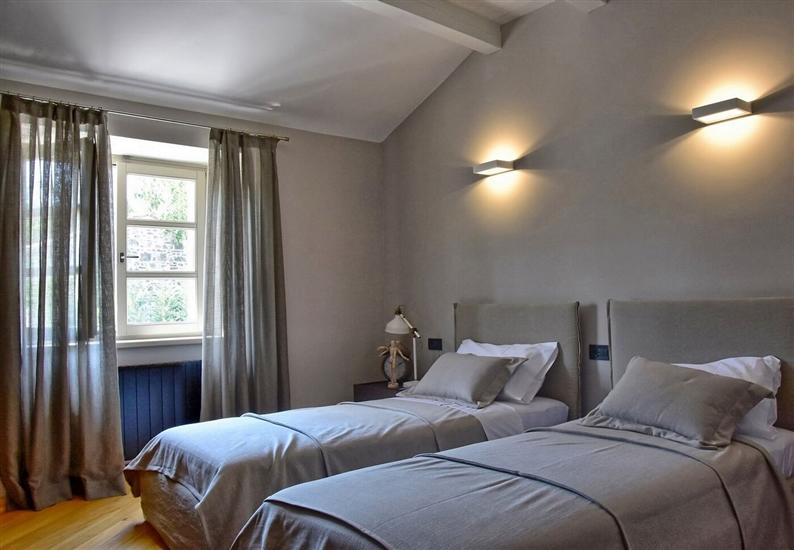 House K1, for 10 persons