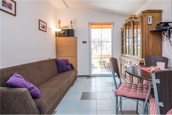 Apartment A1, for 5 persons