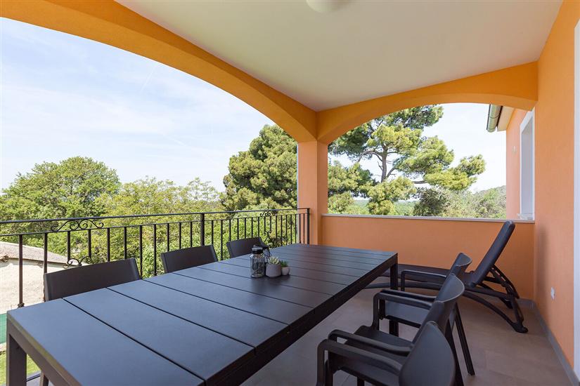 House K1, for 10 persons