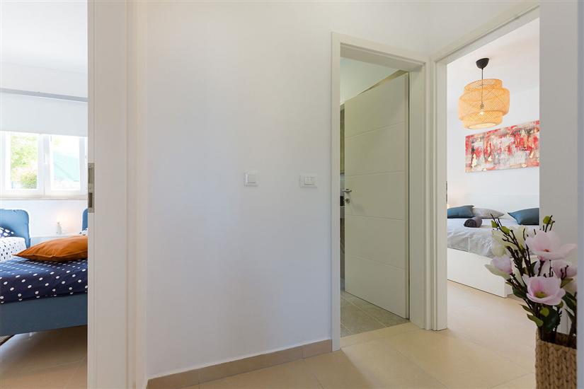 House K1, for 10 persons