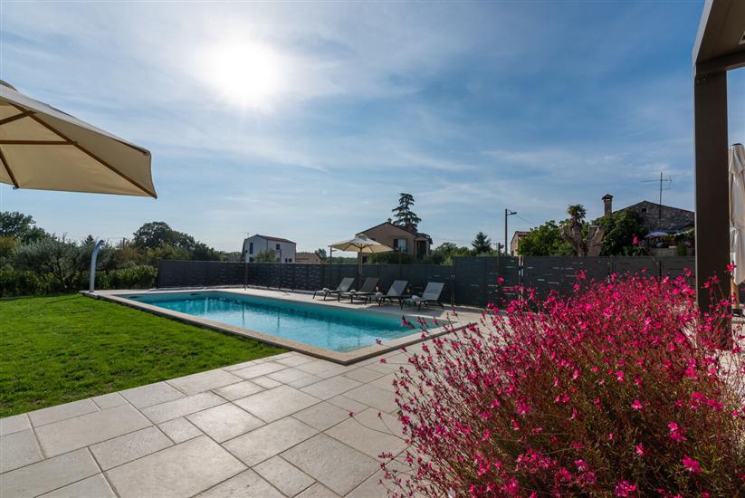 Villa Daniela s bazenom