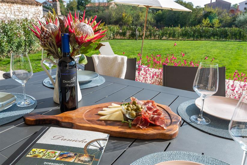 Villa Daniela s bazenom