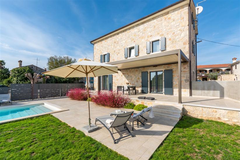 Villa Daniela s bazenom