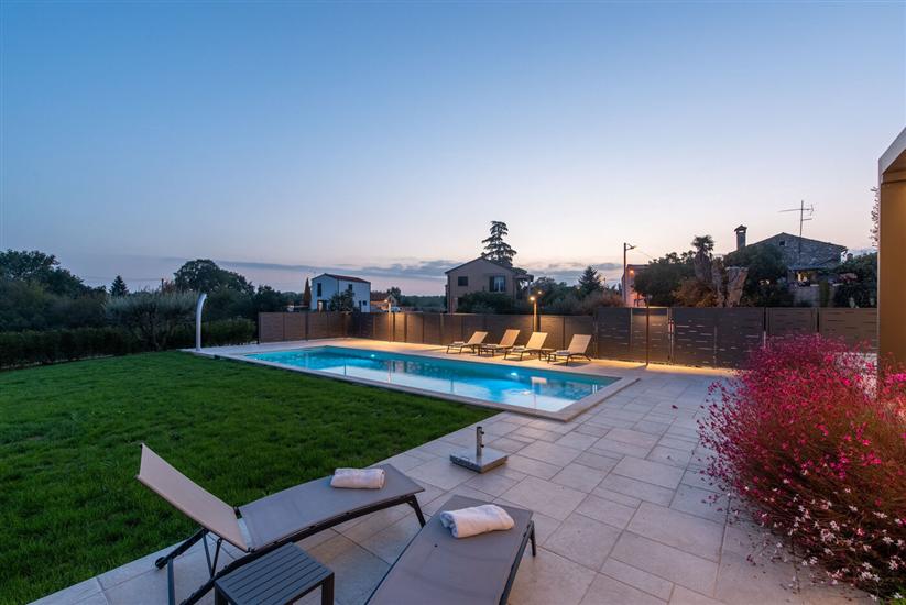 Villa Daniela s bazenom