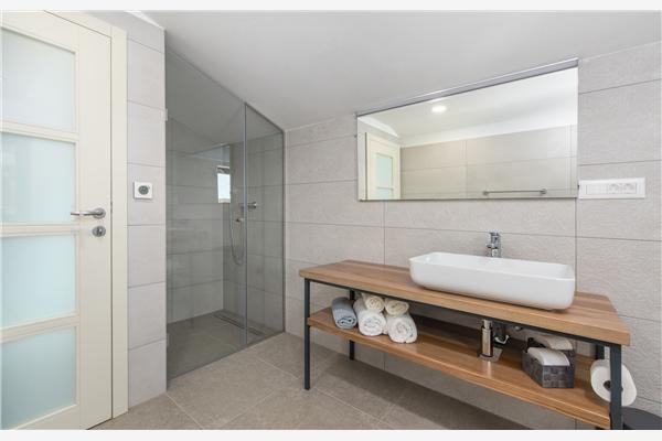 House K1, for 6 persons