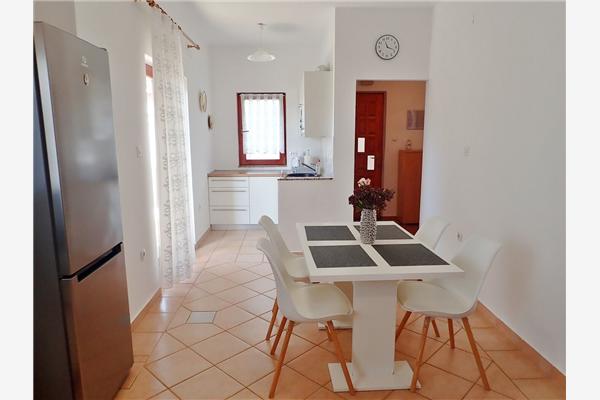 Apartman A1, na 5 osebe