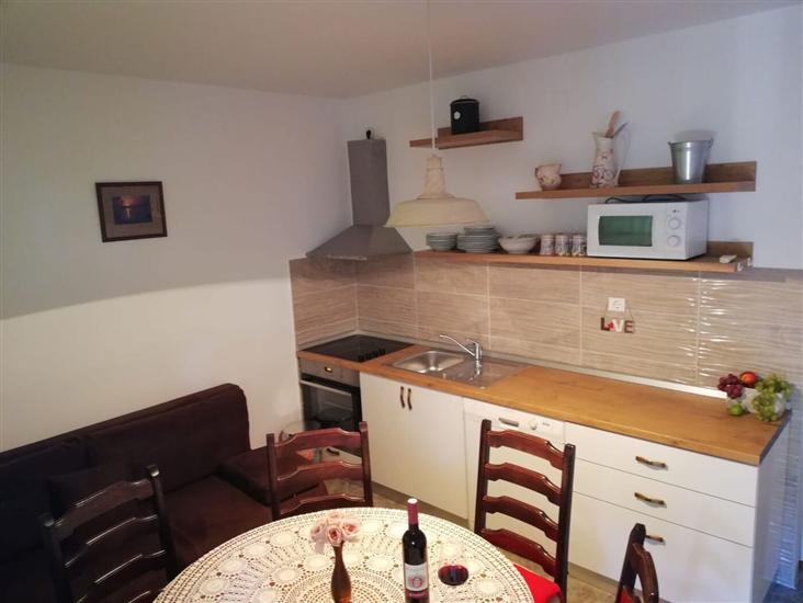 Apartment A4, for 4 persons