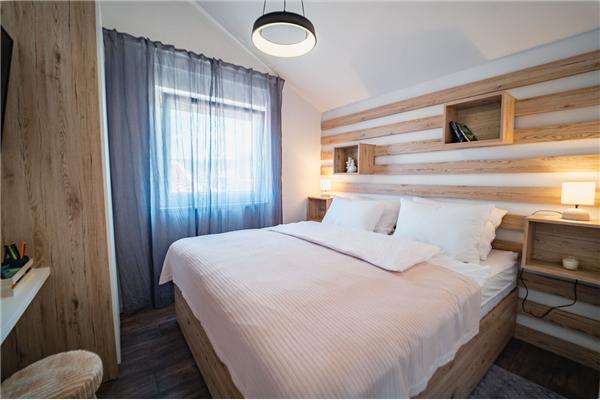 House K1, for 8 persons