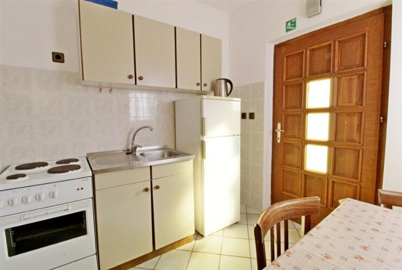 Apartment A2, for 3 persons