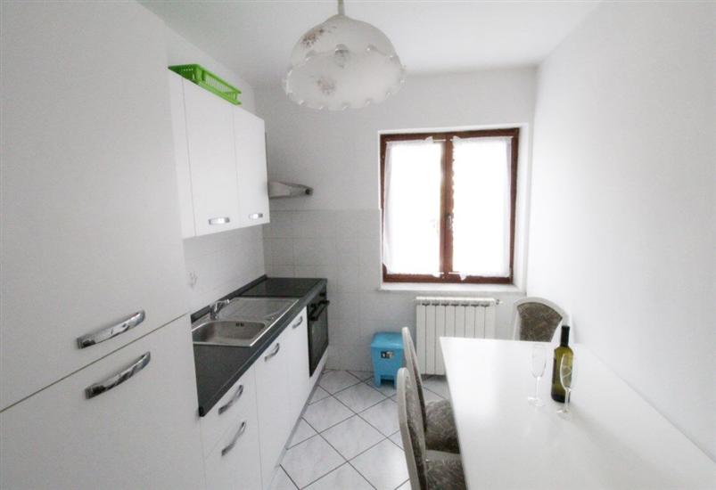 Apartment A6, for 5 persons