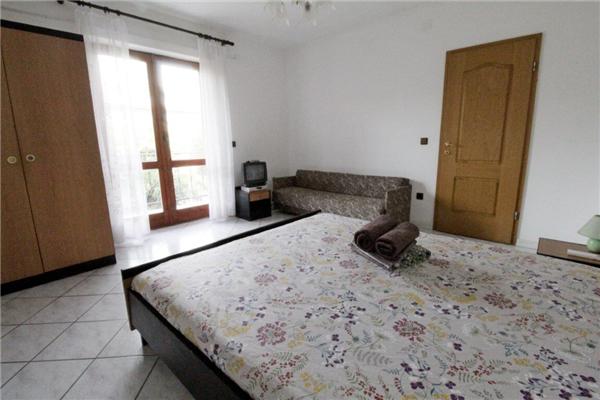 Apartment A6, for 5 persons
