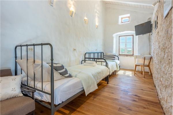 House K1, for 5 persons